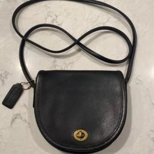 Vintage 1970s Coach Crossbody